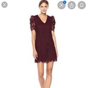 Donna Morgan Lace Dress 2 in excellent condition. Will ship asap